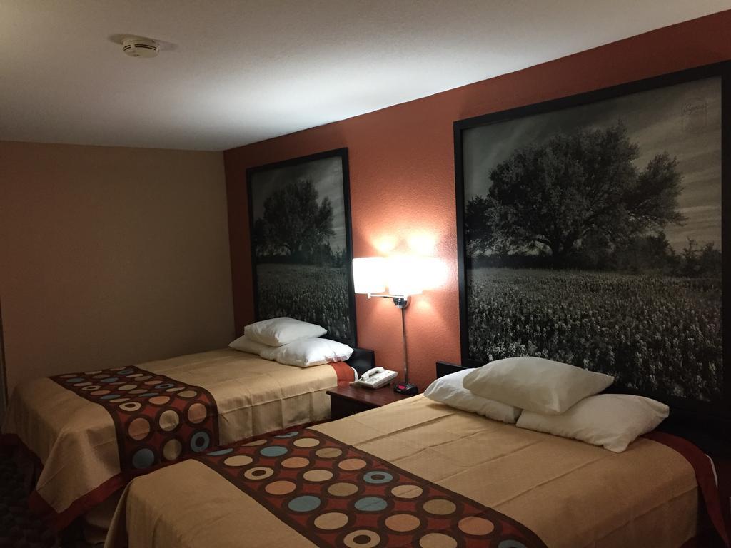 Motel Super 8 By Wyndham Bastrop Tx Exterior foto
